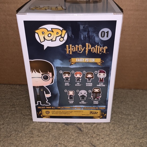 Harry Potter Funko Pop #01 Collectible Figure - Picture 4 of 7